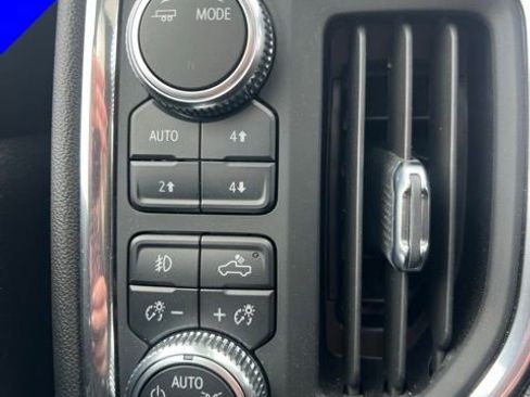 Used 2023 GMC Sierra 2500 Denali w/ Denali Ultimate Package image 15