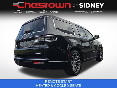 Used 2023 Jeep Grand Wagoneer Series II AWD/4WD image 13