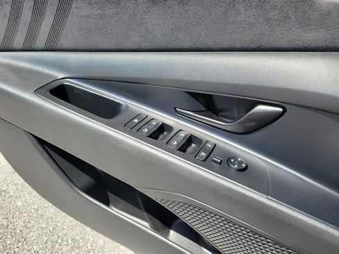 Used 2025 Hyundai Elantra N FWD image 22