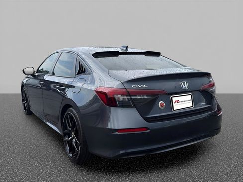 Used 2025 Honda Civic Sport image 5