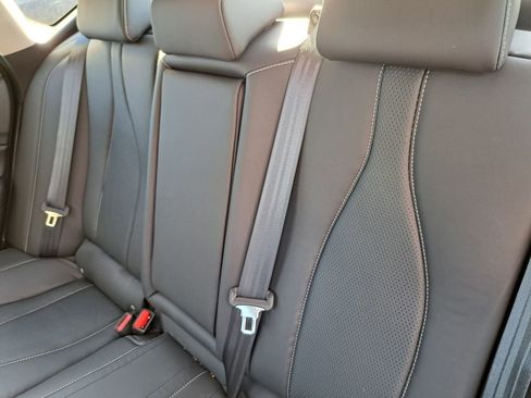 Used 2025 Acura TLX Technology Package image 23