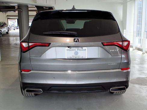 Used 2024 Acura MDX SH-AWD w/ Technology Package image 5