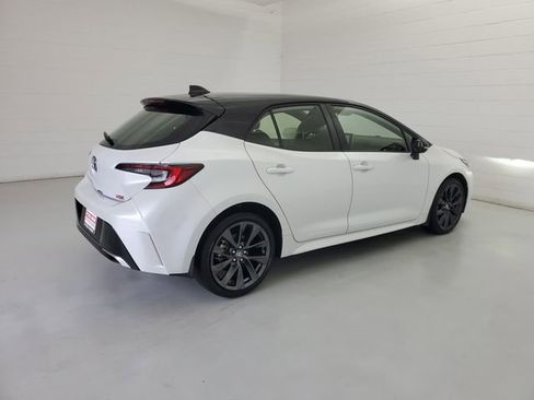 Used 2024 Toyota Corolla XSE image 5