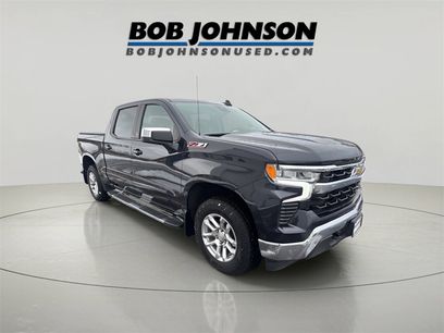 Used 2022 Chevrolet Silverado 1500 LT w/ Z71 Off-Road Package