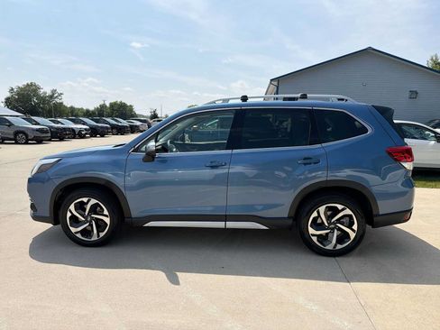 Used 2024 Subaru Forester Touring w/ POP Package 3 AWD/4WD image 3