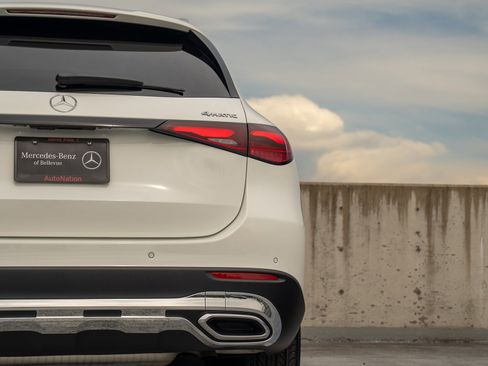Certified 2026 Mercedes-Benz GLC 300 4MATIC image 10