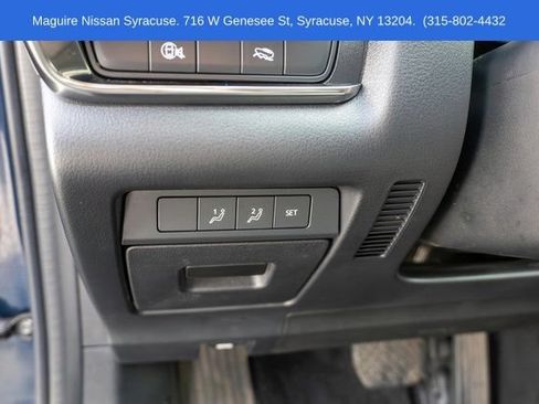 Used 2024 MAZDA CX-30 AWD 2.5 S w/ Preferred Package image 22