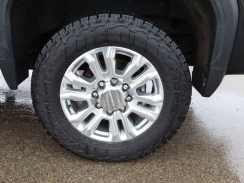 Used 2021 GMC Sierra 2500 Denali w/ Denali Ultimate Package image 26