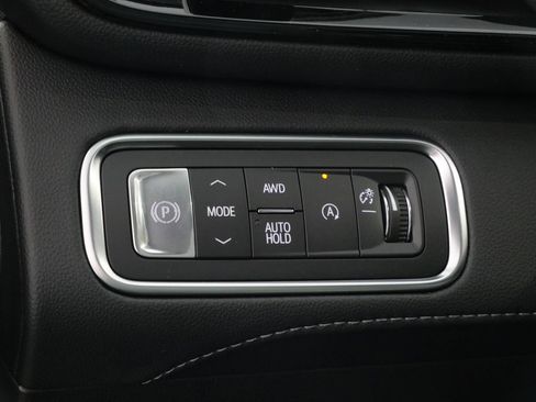 New 2026 Buick Enclave Avenir w/ Super Cruise Package AWD/4WD image 19