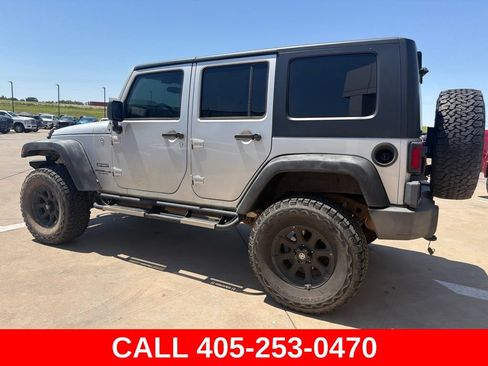 Used 2010 Jeep Wrangler Unlimited Sport AWD/4WD image 4