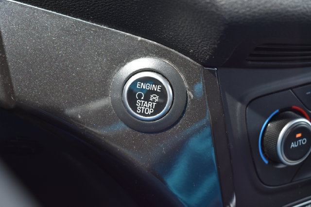 Used 2019 Ford Escape Titanium AWD/4WD image 25