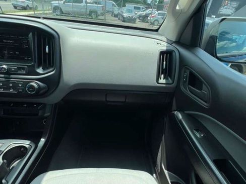 Used 2019 Chevrolet Colorado W/T w/ WT Convenience Package AWD/4WD image 25