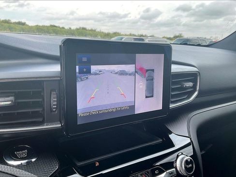 Used 2023 Ford Explorer ST-Line w/ Class IV Trailer Tow Package image 29