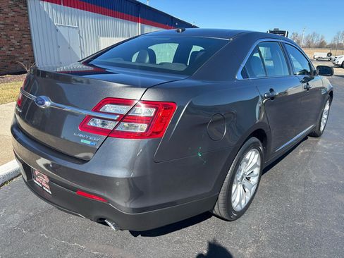 Used 2018 Ford Taurus Limited w/ Driver Assist Package image 3