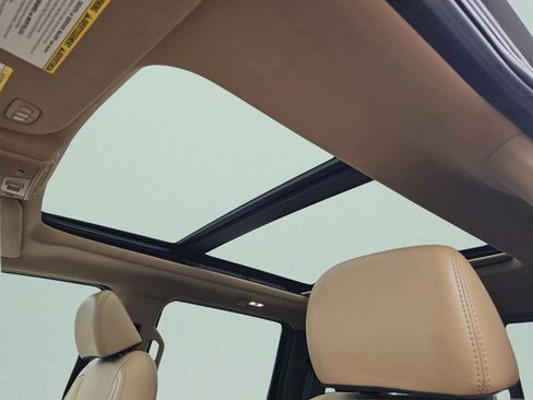 Used 2022 Ford F250 Lariat w/ Lariat Ultimate Package image 8