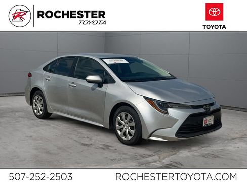 Certified 2024 Toyota Corolla LE FWD image 1