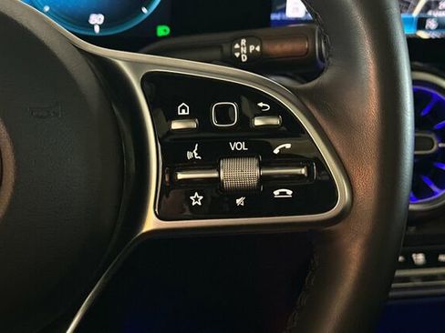 Certified 2022 Mercedes-Benz EQB 350 4MATIC image 31