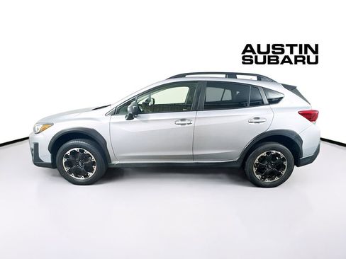 Used 2021 Subaru Crosstrek 2.0i image 4
