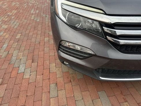 Used 2017 Honda Pilot Elite image 21