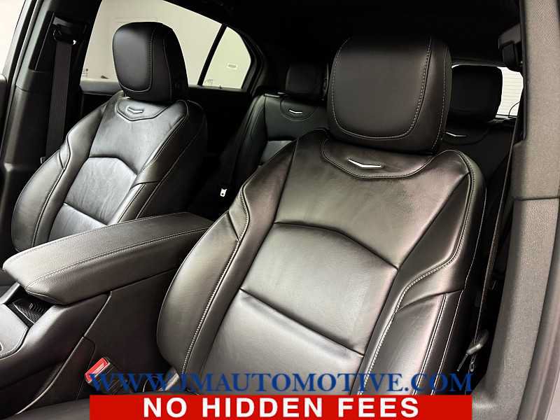 Used 2023 Cadillac XT4 Premium Luxury FWD image 13