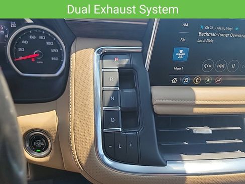 Used 2021 Chevrolet Tahoe Premier w/ Premium Package AWD/4WD image 32