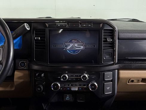 Used 2023 Ford F450 Lariat w/ FX4 Off-Road Package image 13