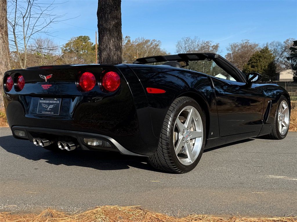 Used 2006 Chevrolet Corvette Convertible w/ Preferred Equipment Group RWD image 27