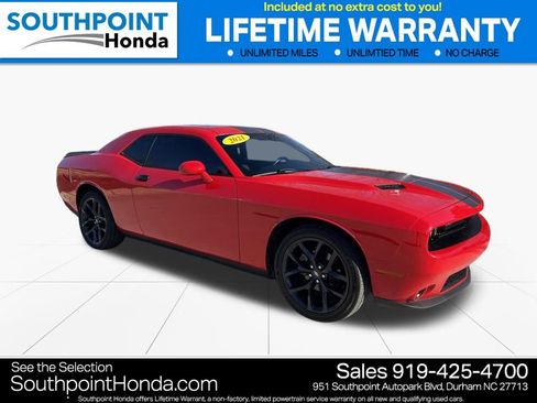 Used 2021 Dodge Challenger SXT w/ Blacktop Package image 1