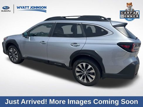 Used 2024 Subaru Outback Limited image 1