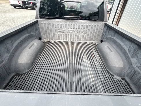 Used 2020 RAM 1500 Big Horn AWD/4WD image 5