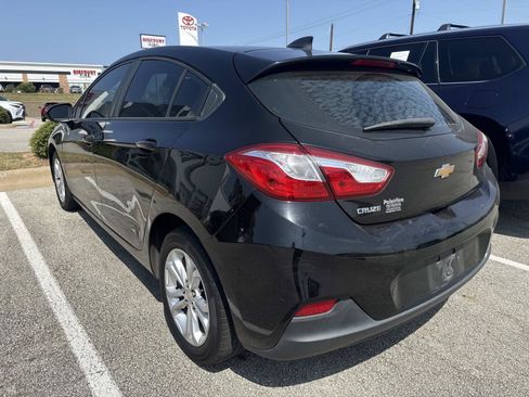 Used 2019 Chevrolet Cruze LS w/ LS Convenience Package FWD image 6