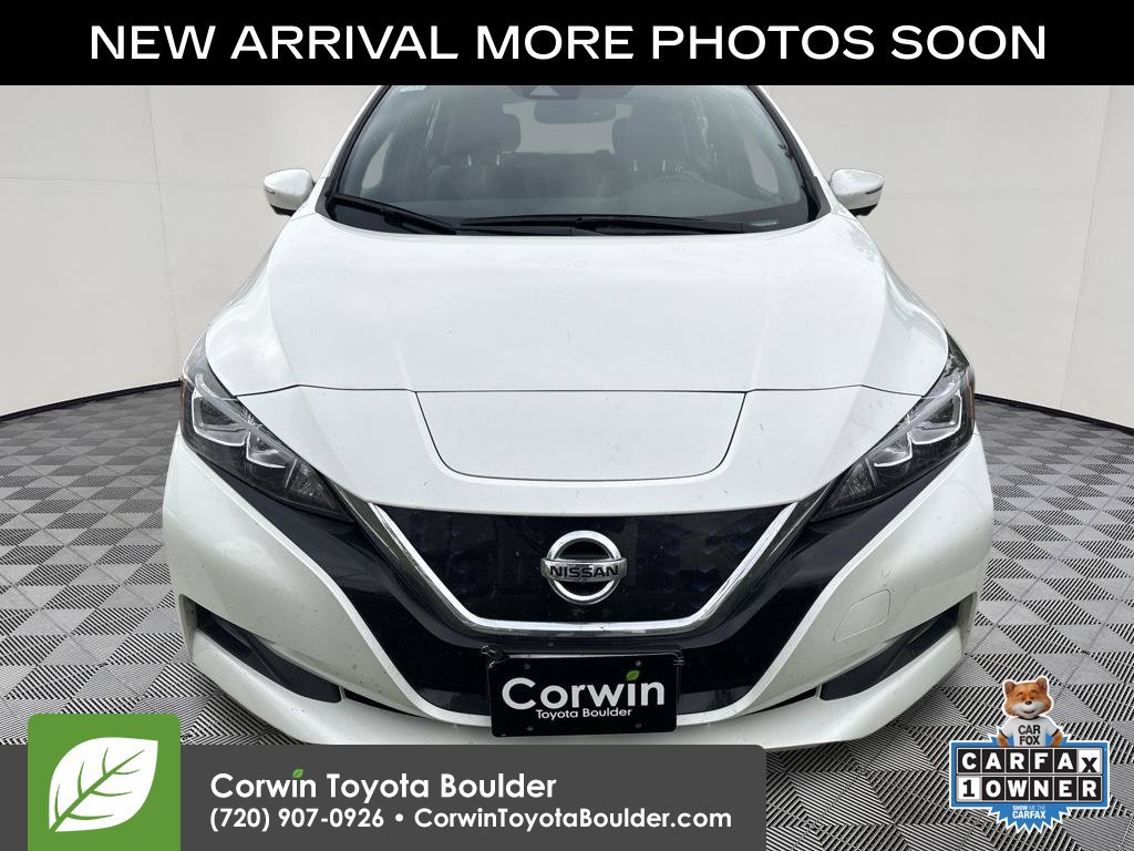 Used 2018 Nissan Leaf SL w/ SL Technology Package FWD image 2