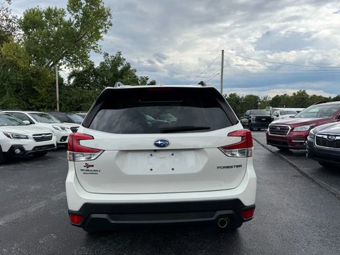 Used 2023 Subaru Forester Limited image 5