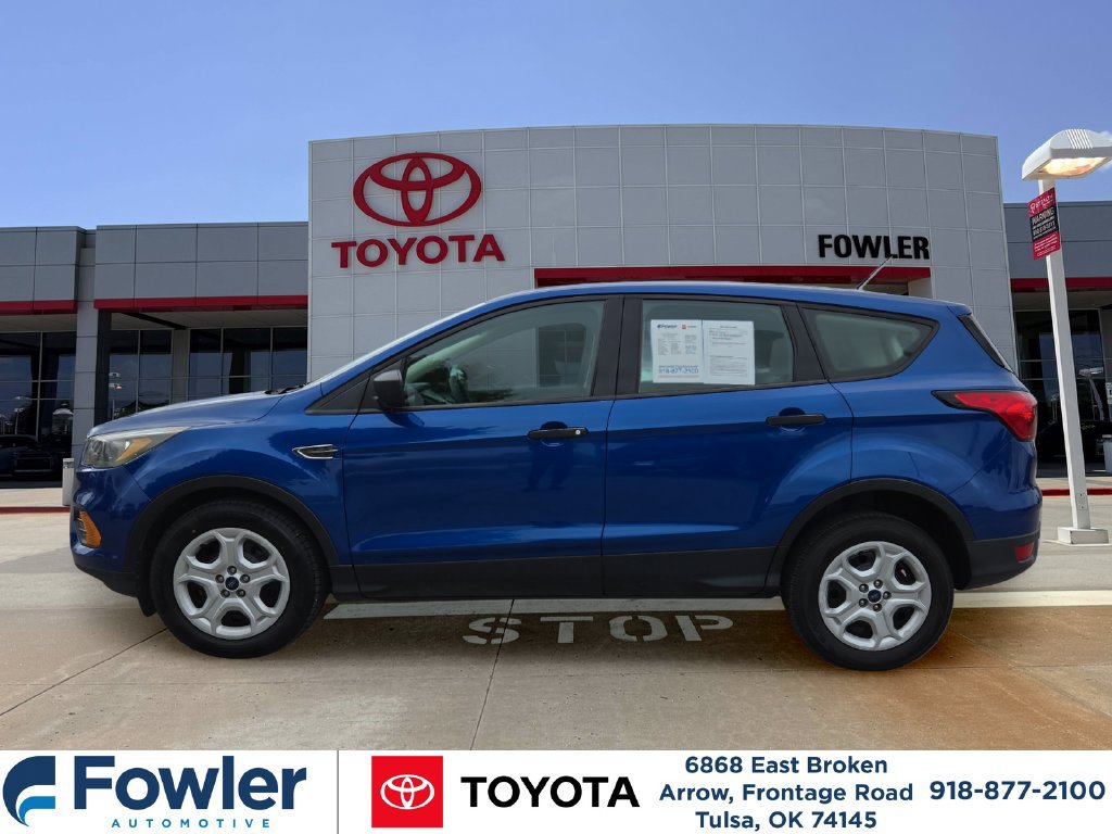 Used 2019 Ford Escape S FWD image 2