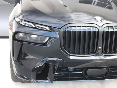 New 2026 BMW X7 xDrive40i w/ M Sport Package image 11