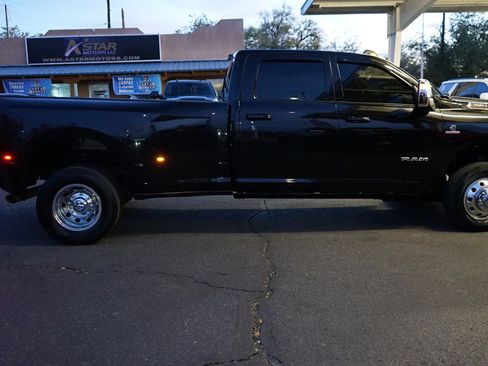 Used 2024 RAM 3500 Laramie image 2