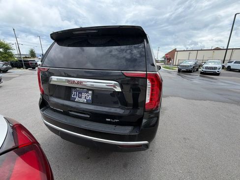 Used 2024 GMC Yukon XL SLT AWD/4WD image 10