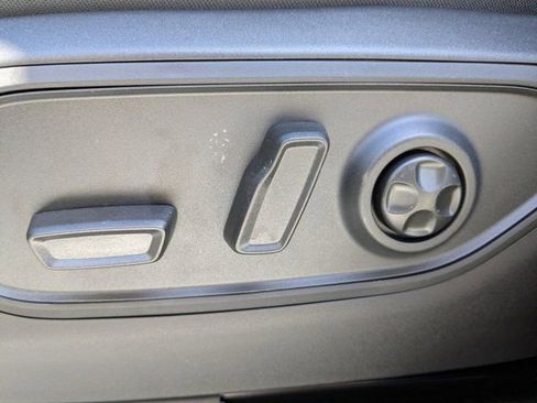 New 2026 Jeep Grand Cherokee Limited w/ Limited Altitude Package RWD image 19