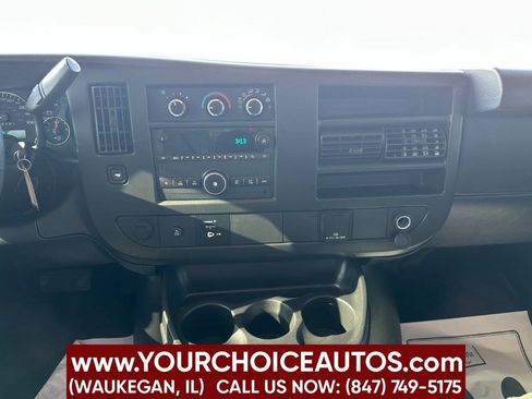 Used 2016 Chevrolet Express 2500 RWD image 16