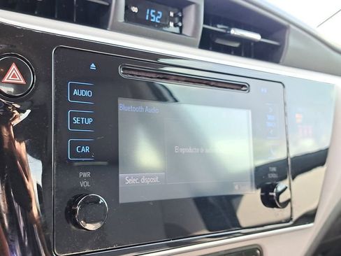 Used 2019 Toyota Corolla LE image 21