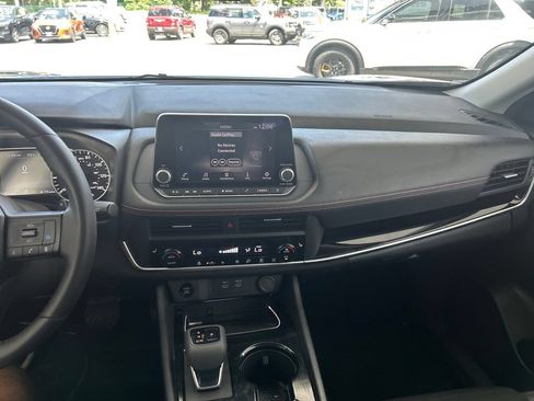 Used 2025 Nissan Rogue SV w/ Rock Creek Premium Package AWD/4WD image 22