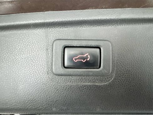 Used 2019 Subaru Outback 2.5i Premium AWD/4WD image 35