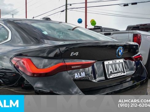 Used 2024 BMW i4 xDrive40i image 7
