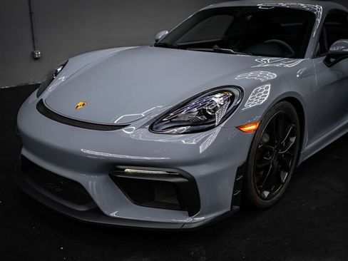 Used 2023 Porsche 718 Cayman GT4 RWD image 8