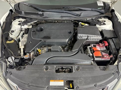 Used 2018 Nissan Altima 2.5 SV image 37