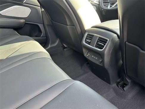 Used 2022 Acura RDX AWD w/ A-Spec & Advance Pkg image 39