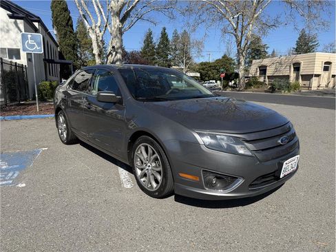 Used 2012 Ford Fusion SE image 7