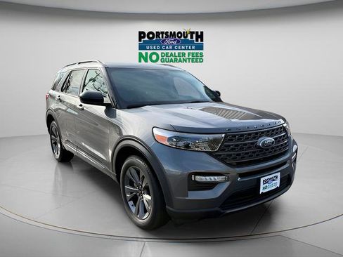 Used 2022 Ford Explorer XLT w/ Equipment Group 202A AWD/4WD image 1