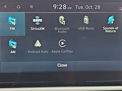 Used 2022 Hyundai Venue Limited w/ Cargo Package image 22