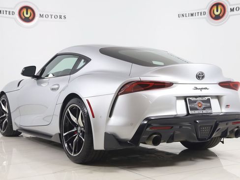 Used 2022 Toyota Supra Premium w/ Driver Assist Package RWD image 4